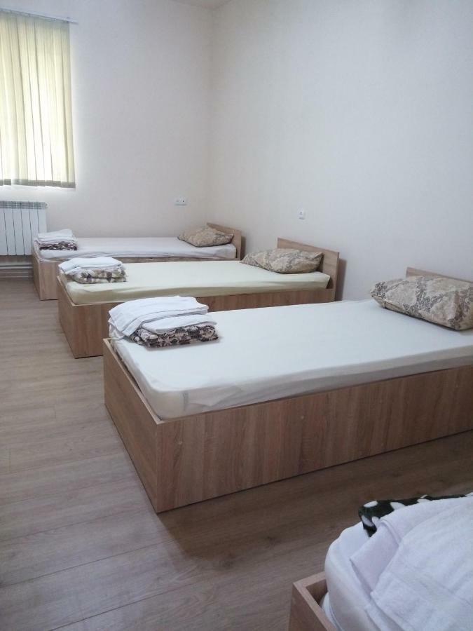 Rest Guest House Yerevan Bagian luar foto